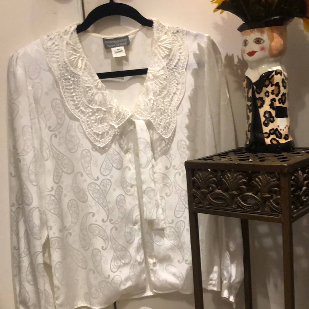 Vintage Sonya Ratay trim lace Wear with your favorite vintage skirt